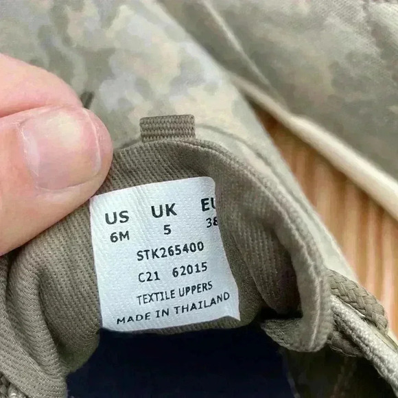 Sperry women’s camo print canvas washable tennis shoes lace tie size 6 - Picture 5 of 10